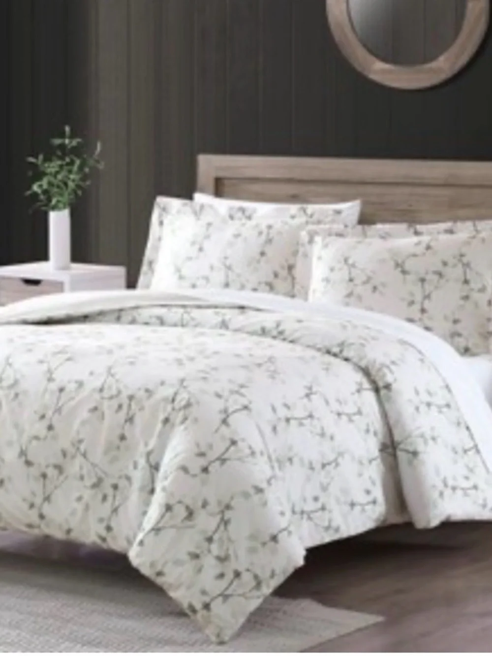 Brielle Home Everly Floral Comforter Set - White with Sage Leaf Print